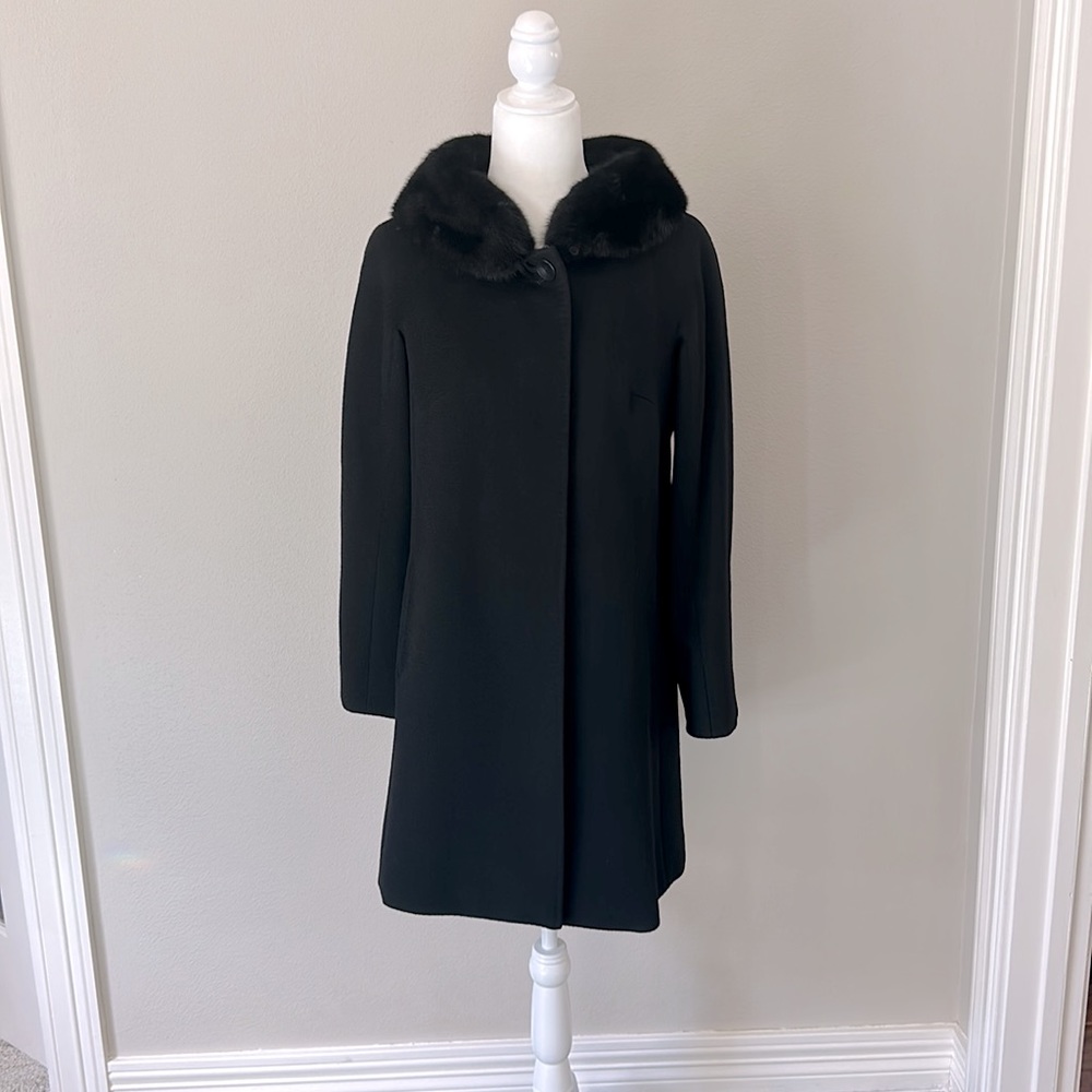 Max Mara Ultra Soft Virgin Mirano Coat - US6